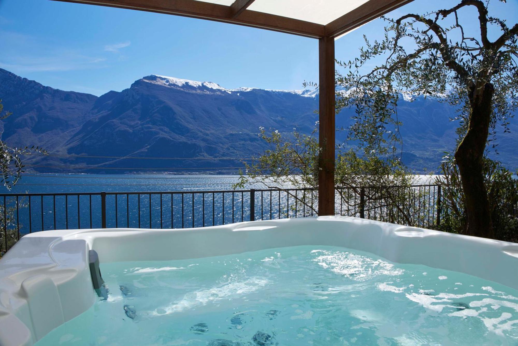 Hotel Atilius - Adults Only Limone sul Garda Eksteriør billede