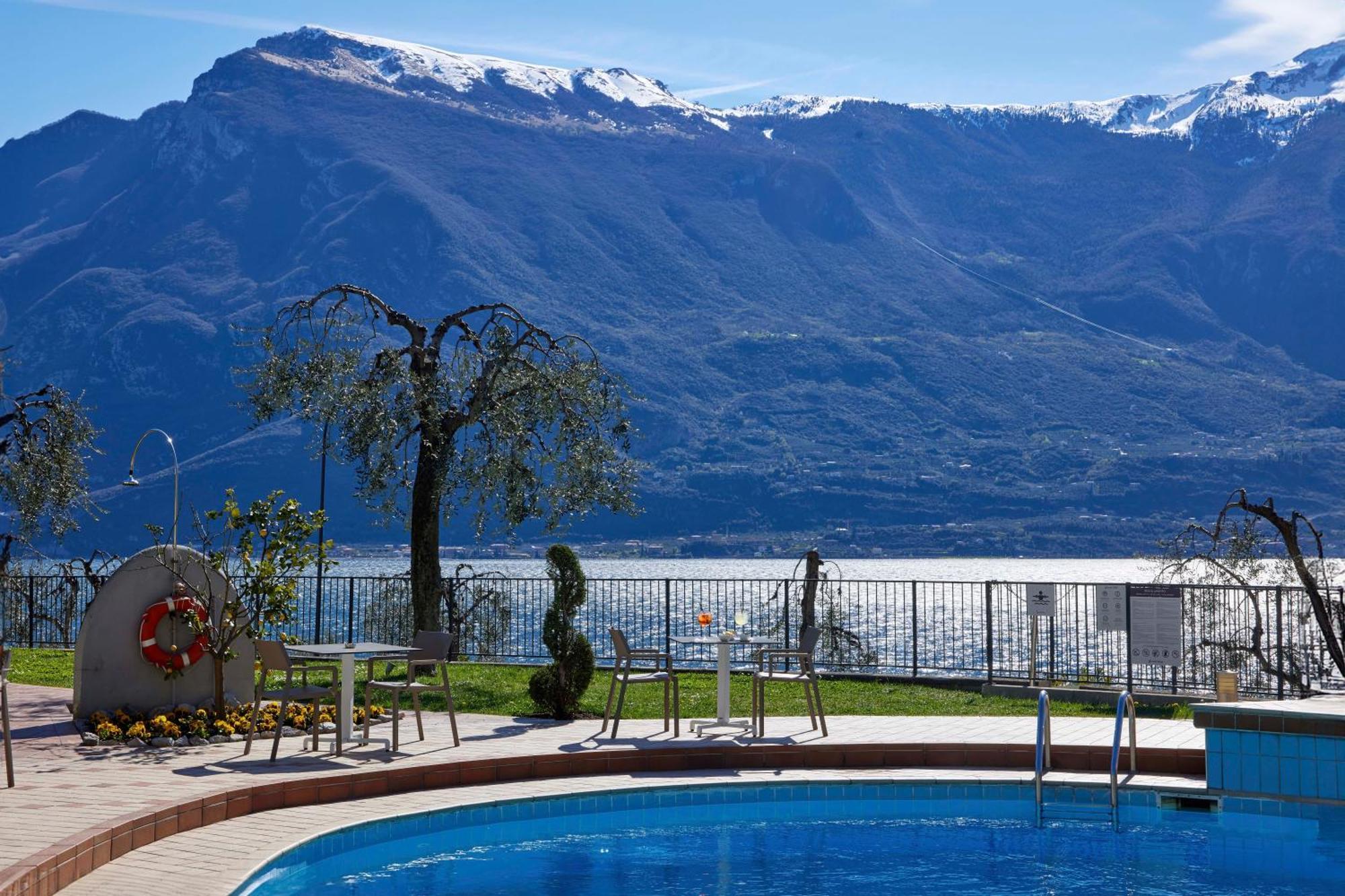 Hotel Atilius - Adults Only Limone sul Garda Eksteriør billede